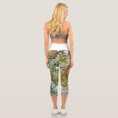 abstrakter Tierdschungel Capri Leggings (Rückseite)