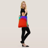 abstrakter verschwommener Hintergrund, farbiger Vi Tasche (Am Model)