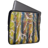 Abstrakter Wald durch Bäume Laptopschutzhülle (Vorne Rechts)