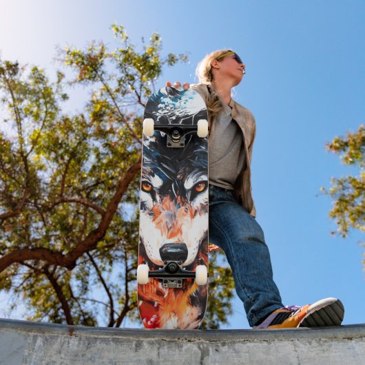 Abstrakter wilder Wolf-Geist Skateboard (Außenbereich 1)