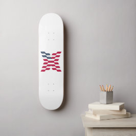 Abstraktes amerikanisches Flaggenbuchstabe X  Skateboard