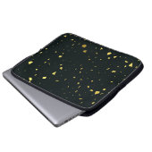 Abstraktes Black & Gold Terrazzo-Muster Laptopschutzhülle (Vorne Knopf)