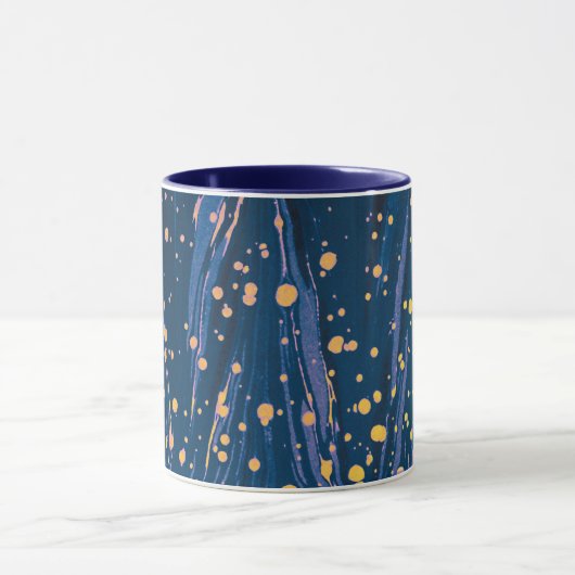 ABSTRAKTES BLAU-MARKIERTES PAPIER MIT GOLDSPLASHEN TASSE (Zentrum)