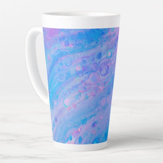 Abstraktes Blau und Rosa Bubbly Meerjungfrau Milchtasse (Linke Ecke)
