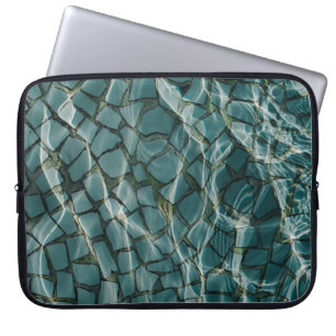 Abstraktes Blau-Weiß-Bild Laptopschutzhülle