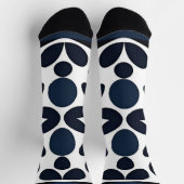 Abstraktes blau-weiß geometrisches Muster Socken (Oben)