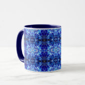 Abstraktes blaues Blumenmuster Tasse (Vorderseite Links)