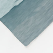 Abstraktes blaues Meer Fleecedecke (Ecke)