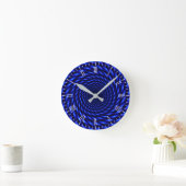 Abstraktes blaues Muster, runde Uhr (Zuhause)