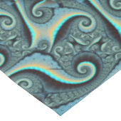 Abstraktes blaues Türkis Orange Fraktal Tischdecke (Schrägansicht)