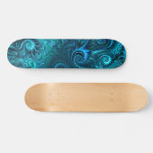 Abstraktes blaues und Aquamarines Spiralmuster Skateboard (Horizontal)