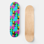 Abstraktes Blockmuster rückwärts Skateboard (Vorderseite)
