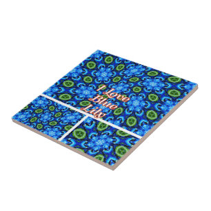 Abstraktes Blumenmuster Fliese