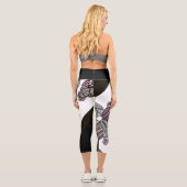 Abstraktes Capri-Design Capri Leggings (Rückseite)
