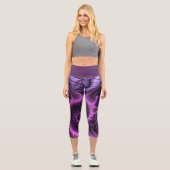 Abstraktes Cooles Rosa Lila Fraktal Capri Leggings (Vorderseite)