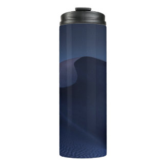 ABSTRAKTES DESERT AM NACHT THERMOSBECHER