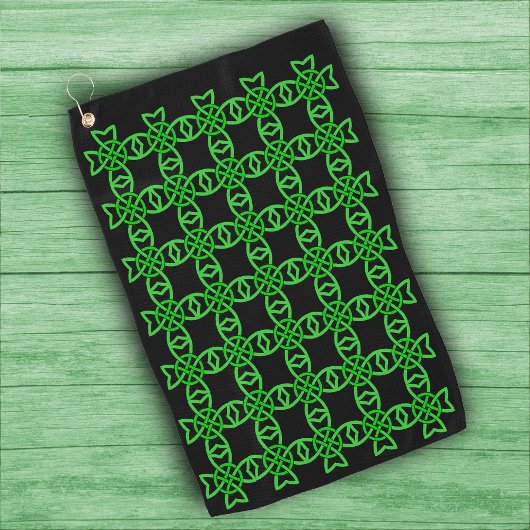 Abstraktes Design Bright Green Celtic Knot Pattern Golfhandtuch