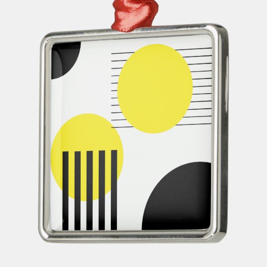 Abstraktes Design Ornament Aus Metall (Links)