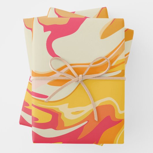 Abstraktes Drehverhalten in warmen Tönen Geschenkpapier Set (Beispiel)