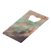 Abstraktes, farbiges Dyed Cement Kreditkartenflaschenöffner (Rückseite Schrägansicht)