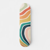 Abstraktes, farbiges Wavy-Muster Skateboard (Vorne)