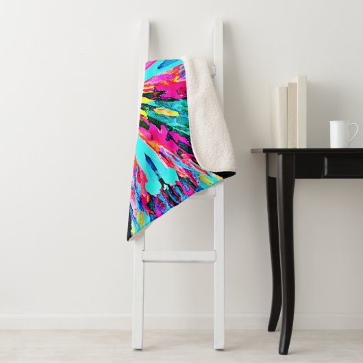 Abstraktes Farbverlaufsmuster Sherpadecke (Beispiel)