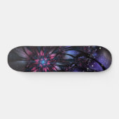 Abstraktes Fraktal Blume Design. Skateboard (Horizontal)