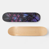 Abstraktes Fraktal Blume Design. Skateboard (Horizontal)