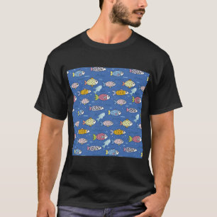 Abstraktes gemischtes mehrfarbiges Fischmuster. Sü T-Shirt
