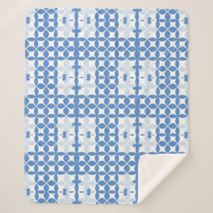 Abstraktes geometrisches blau-weißes Muster Sherpadecke