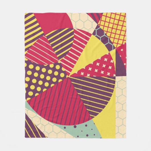 Abstraktes geometrisches Design Fleecedecke (Vorderseite)
