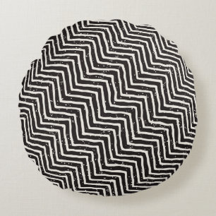 Abstraktes geometrisches Doodle: Schwarz-Weiß-Must Rundes Kissen