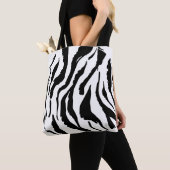 Abstraktes geometrisches Hintergrundmuster. Trendm Tasche (Von Nahem)