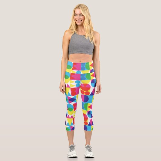 Abstraktes geometrisches Muster. Capri Leggings (Vorderseite)