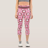 Abstraktes geometrisches Muster des rosa weißen Kr Capri Leggings (Vorderseite)