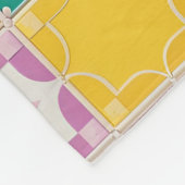 Abstraktes geometrisches Muster in fett gefärbten  Fleecedecke (Ecke)