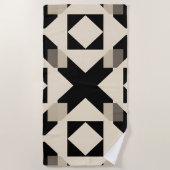 Abstraktes geometrisches Muster mit kontrahiertem  Strandtuch (Vorderseite)