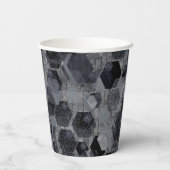 Abstraktes geometrisches Muster, schwarz und grau. Pappbecher (Rückseite)