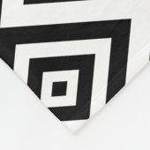 Abstraktes geometrisches Muster - Schwarzweiss. Fleecedecke (Ecke)