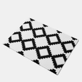 Abstraktes geometrisches Muster - Schwarzweiss. Fußmatte (Schrägansicht)