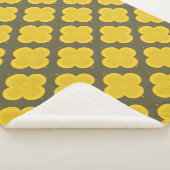 Abstraktes geometrisches Muster Sherpadecke (3/4)