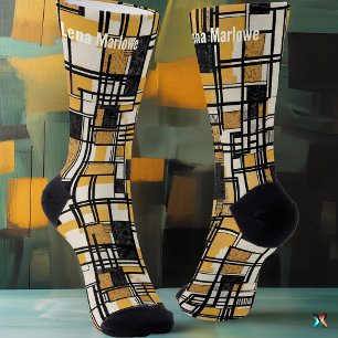 Abstraktes geometrisches Raster in Senf & Schwarz Socken