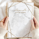 Abstraktes Geschäft mit geometrischem weißem Marmo Planer<br><div class="desc">Steigern Sie Ihre Planung und Organisation mit diesem stilvollen Businessplaner. Das elegante Design mit weißem Marmorboden und abstrakten geometrischen goldenen Akzenten schafft ein modernes und berufliches Aussehen. Mit viel Platz für Notizen,  Termine und Ziele, </div>