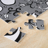 Abstraktes graues und weißes Tulip Paisley-Muster Puzzle (Seite)