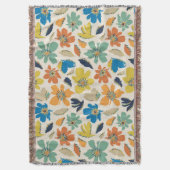 Abstraktes handgezeichnetes Boho-Blumenmuster Decke (Vorderseite Vertikal)