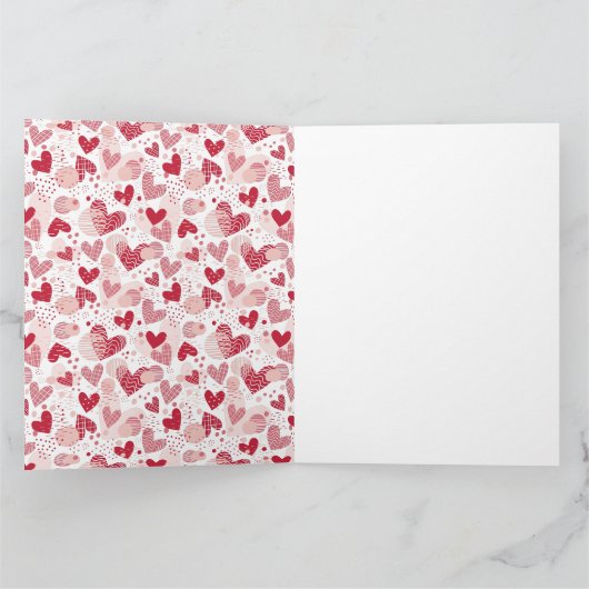 Abstraktes Herzen-Muster Geschenkpapier mittel Karte (Innenseite)