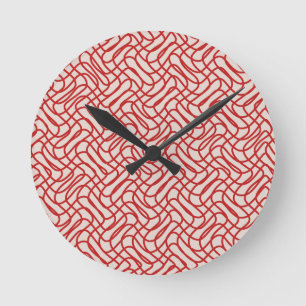 Abstraktes Linienmuster in Creme und Rot Runde Wanduhr
