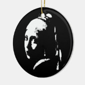 Abstraktes Mädchen mit Perlenohrring Keramik Ornament (Links)