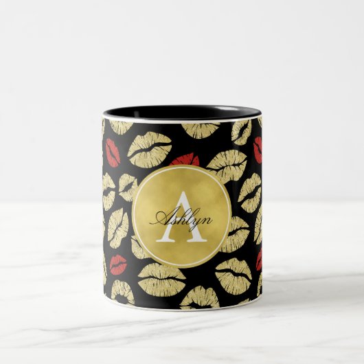 Abstraktes Monogramm aus Red Gold Black Lips Zweifarbige Tasse (Mittel)