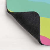 Abstraktes Monogramm Regenbogen trendig farbenfroh Mousepad (Ecke)